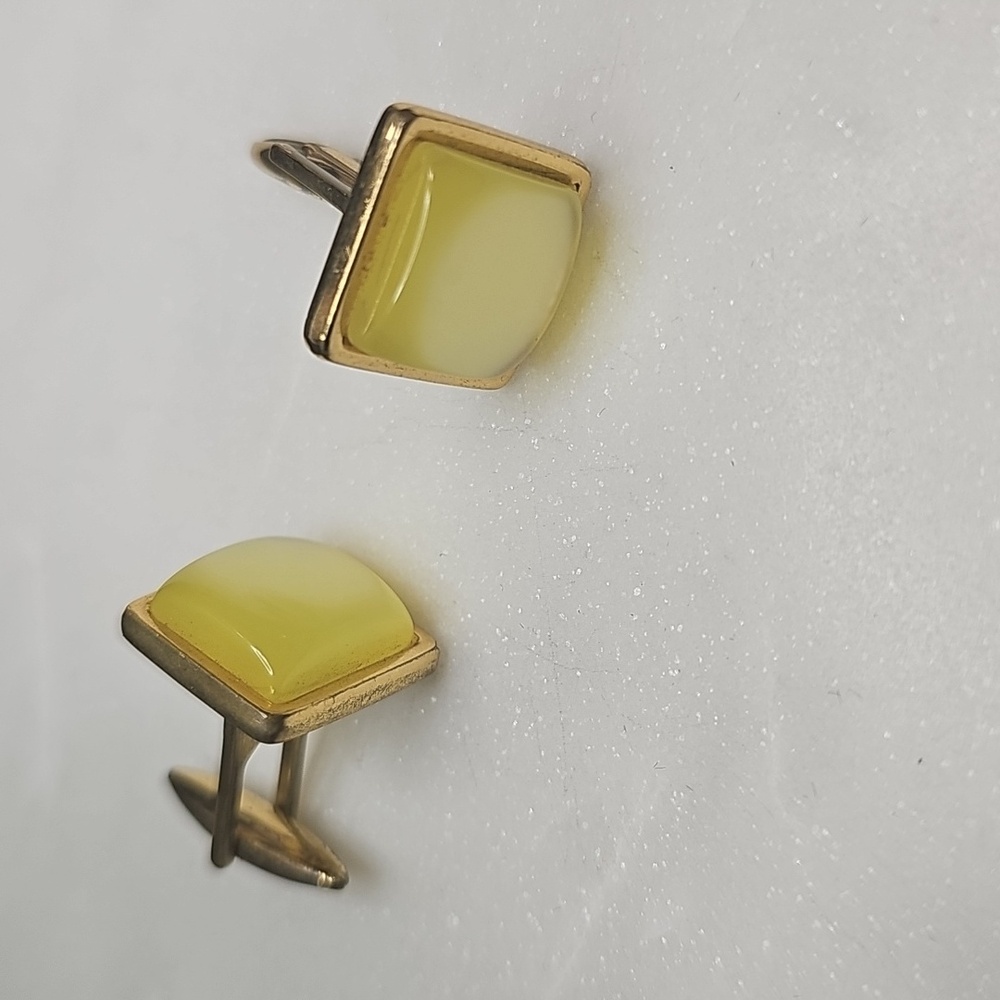 Vintage Gold and Yellow Square Cabachon Cufflinks